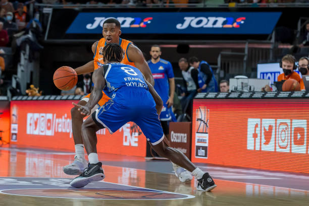 放在首回合 放在首回合