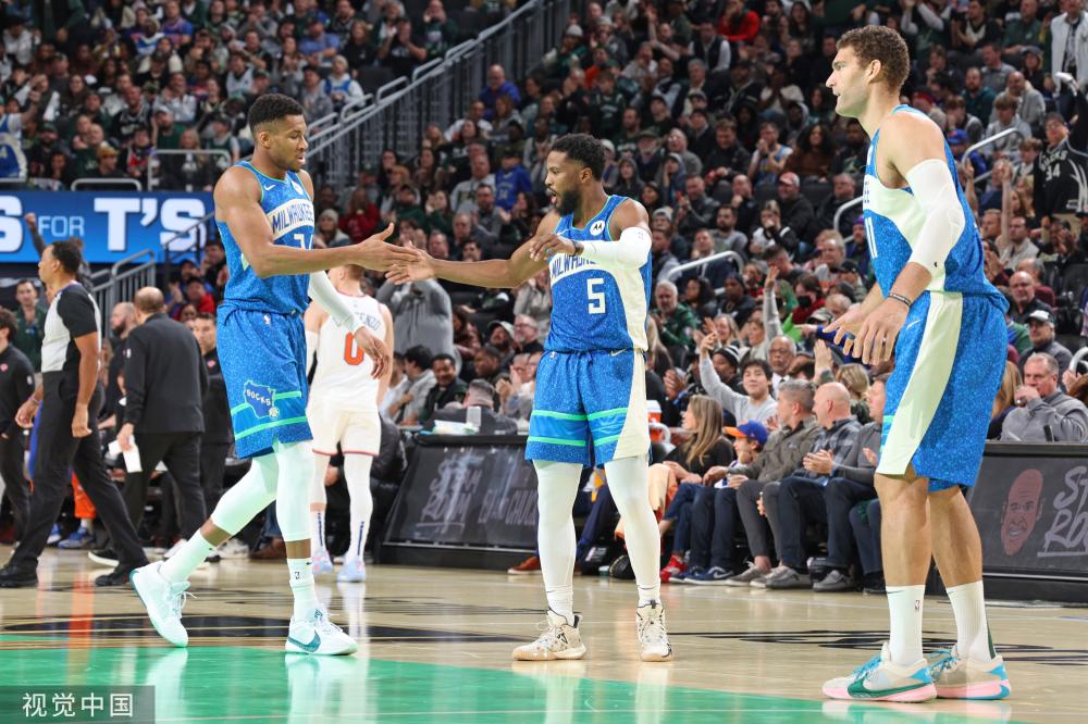 佩金斯口中 佩金斯口中