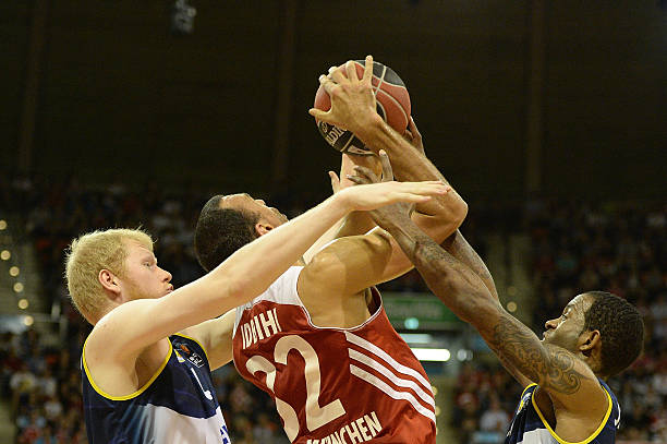 两场德比大 两场德比大