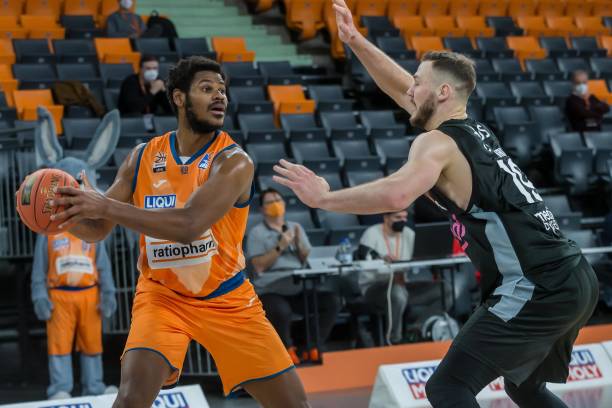 锁定胜局 锁定胜局